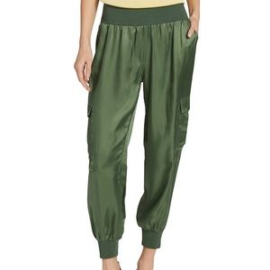 Cinq à Sept
Giles Cargo Joggers